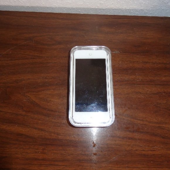 NIB Apple Ipod TOUCH 6th Generation 128GB Silver New in SEALED Box FIRM - Picture 4 of 10